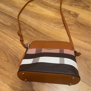 Medium crossbody purse purchased from Ross. NW/OT